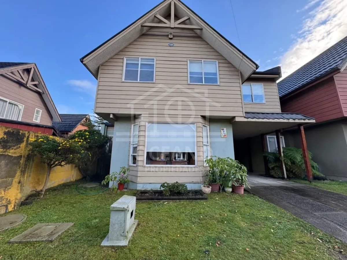 Oportunidad de Venta Gran Casa en Valle Volcanes 
