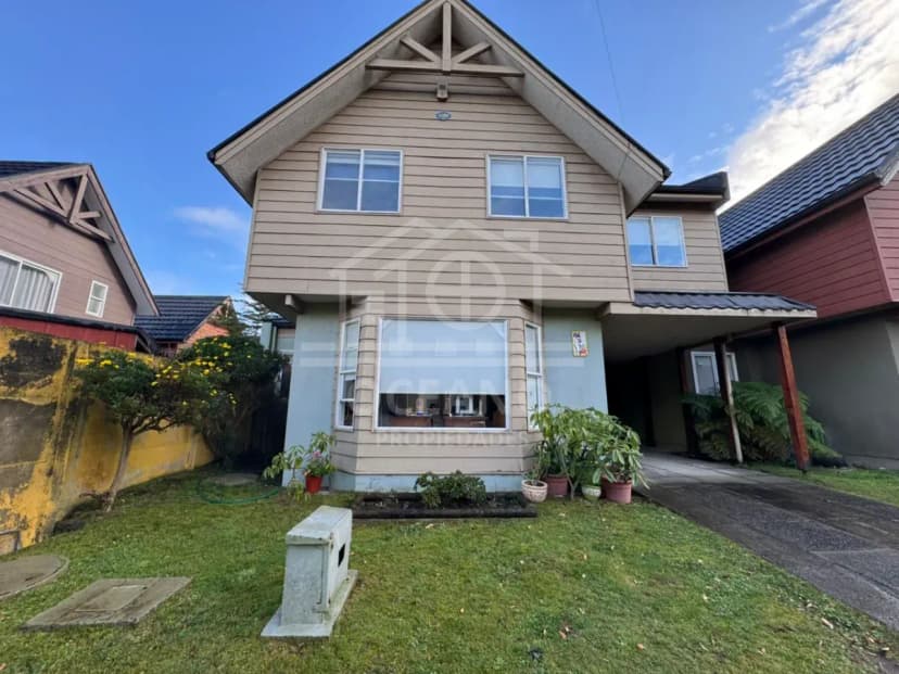Oportunidad de Venta Gran Casa en Valle Volcanes 