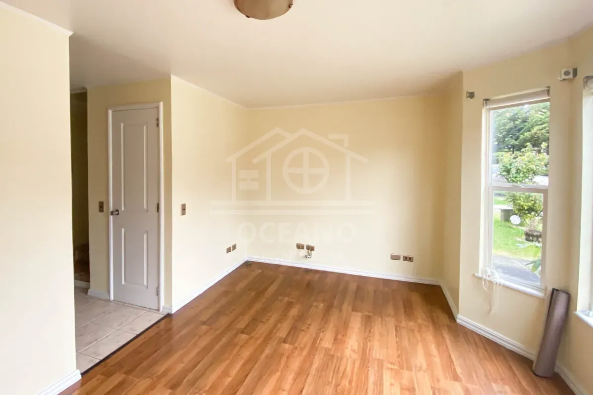 Oportunidad de Venta Gran Casa en Valle Volcanes 