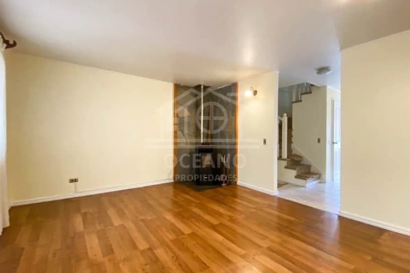 Oportunidad de Venta Gran Casa en Valle Volcanes 