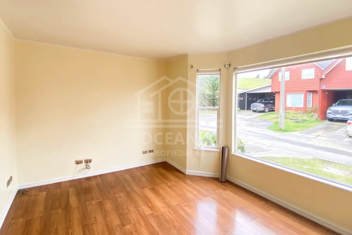 Oportunidad de Venta Gran Casa en Valle Volcanes 