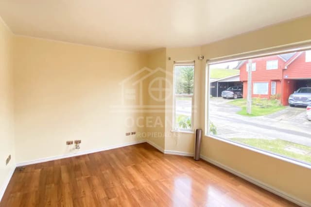 Oportunidad de Venta Gran Casa en Valle Volcanes 