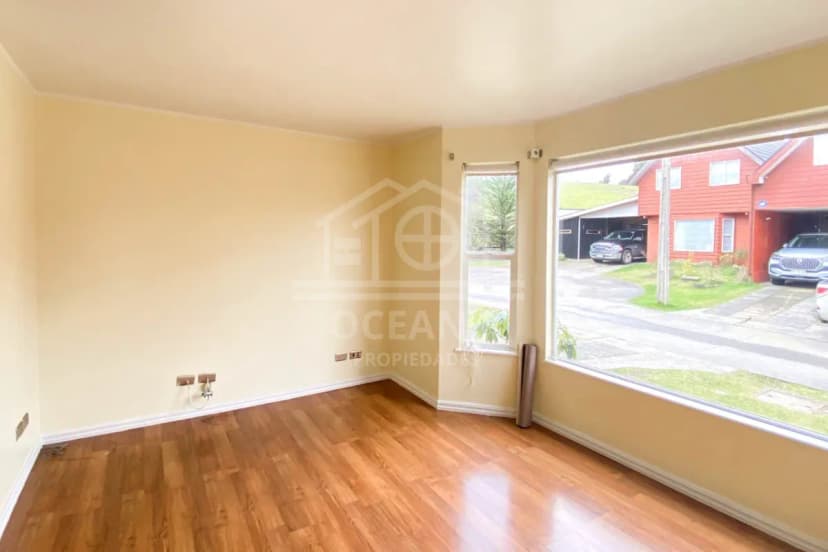 Oportunidad de Venta Gran Casa en Valle Volcanes 
