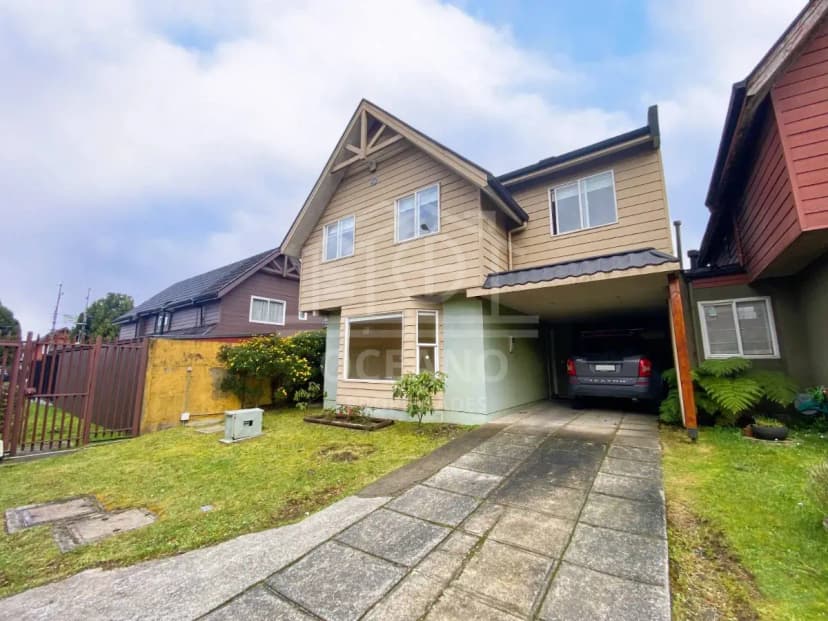 Oportunidad de Venta Gran Casa en Valle Volcanes 