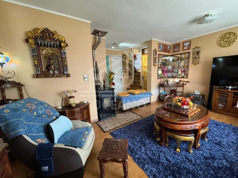 Imperdible Venta De Casa Semi-amoblada En Jardín Austral