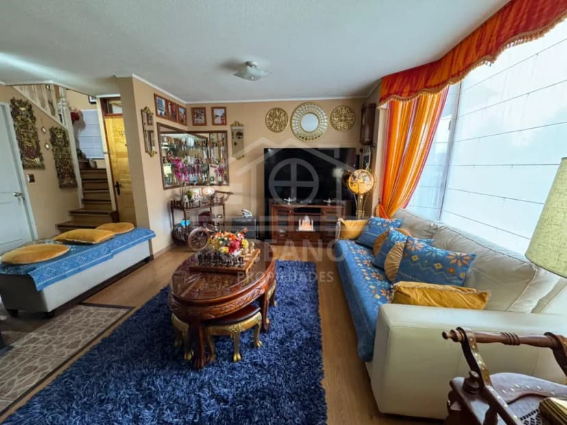 Imperdible Venta De Casa Semi-amoblada En Jardín Austral