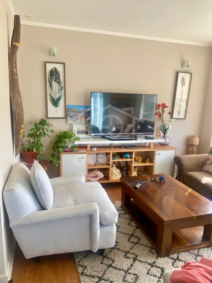 Bella Casa en Condominio Lomas de Reloncavi 4D/3B