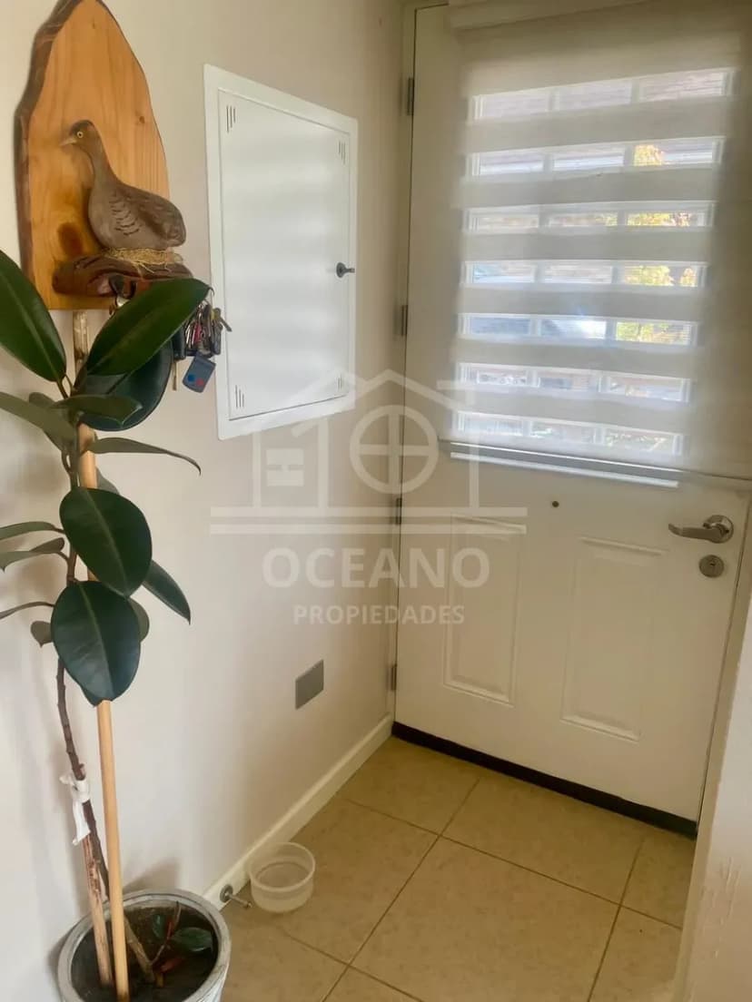 Bella Casa en Condominio Lomas de Reloncavi 4D/3B