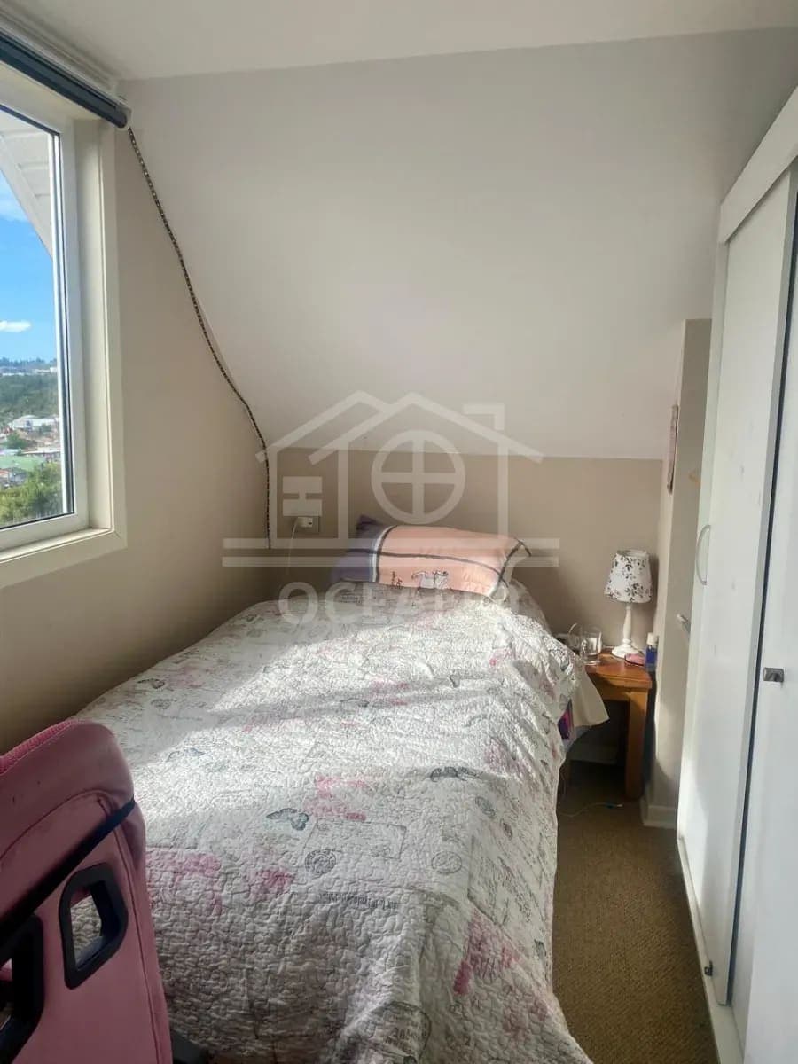 Bella Casa en Condominio Lomas de Reloncavi 4D/3B