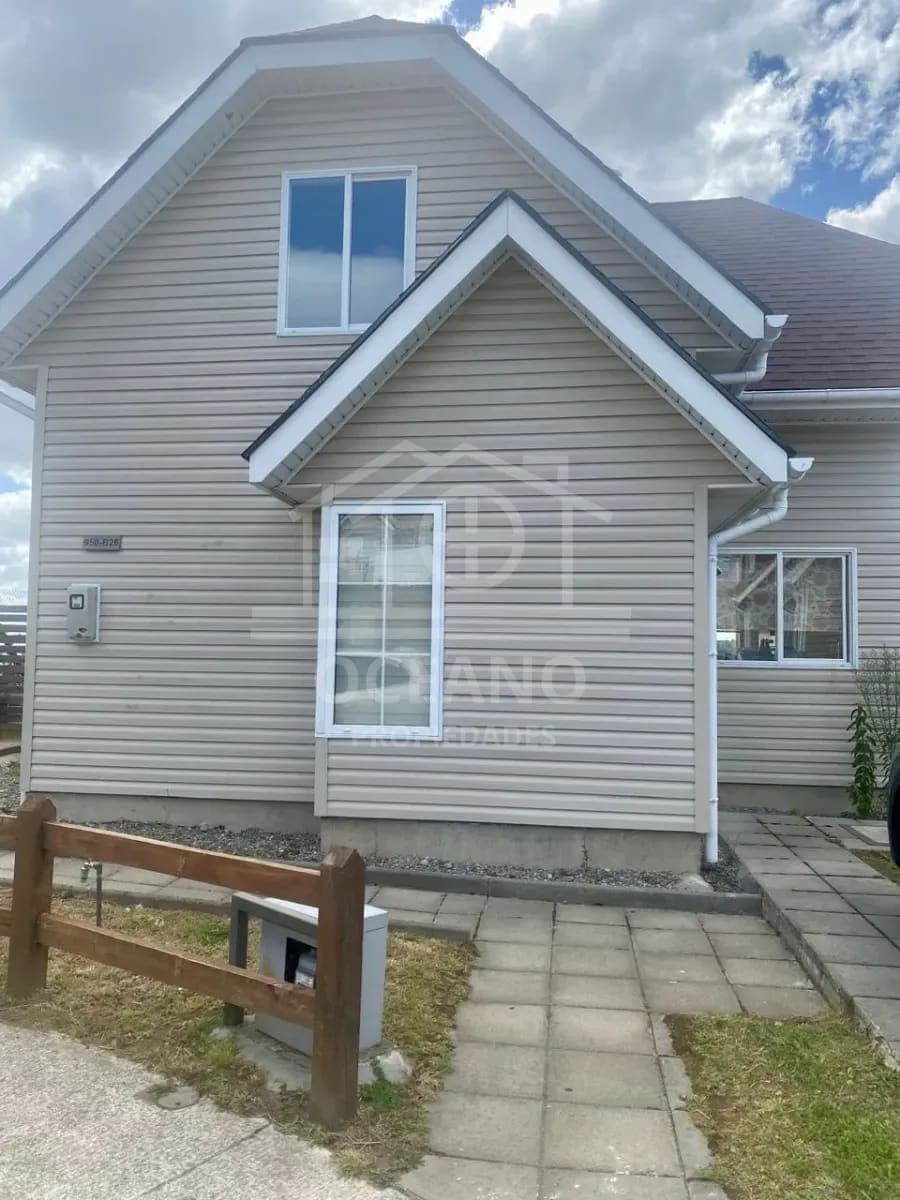 Bella Casa en Condominio Lomas de Reloncavi 4D/3B