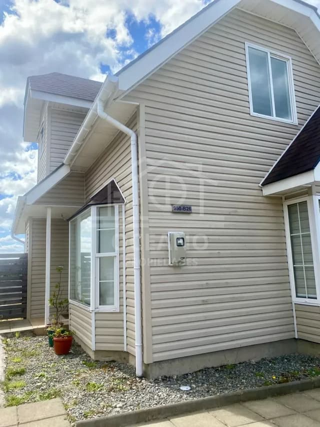 Bella Casa en Condominio Lomas de Reloncavi 4D/3B