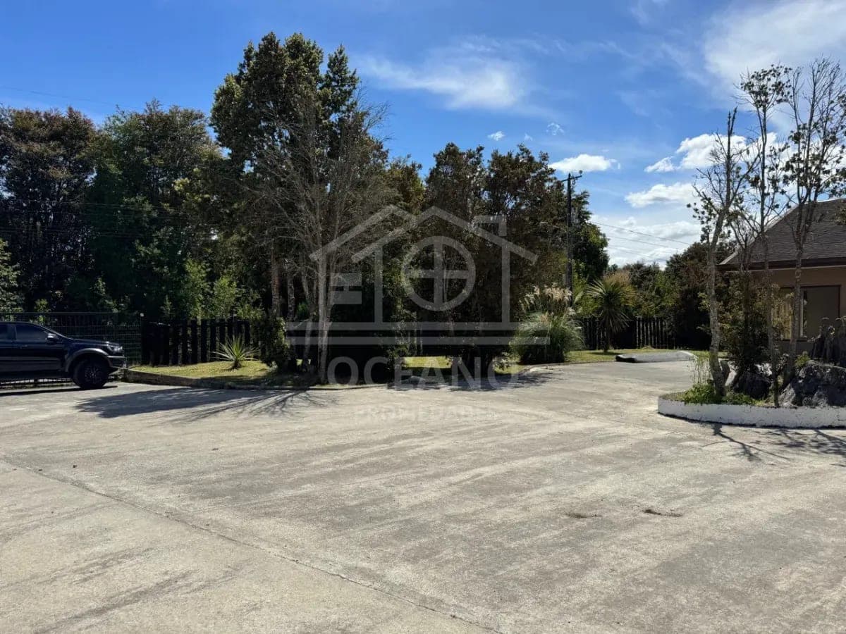 Gran Casa en Arriendo 450 m2 Construidos en Parcela de 5000