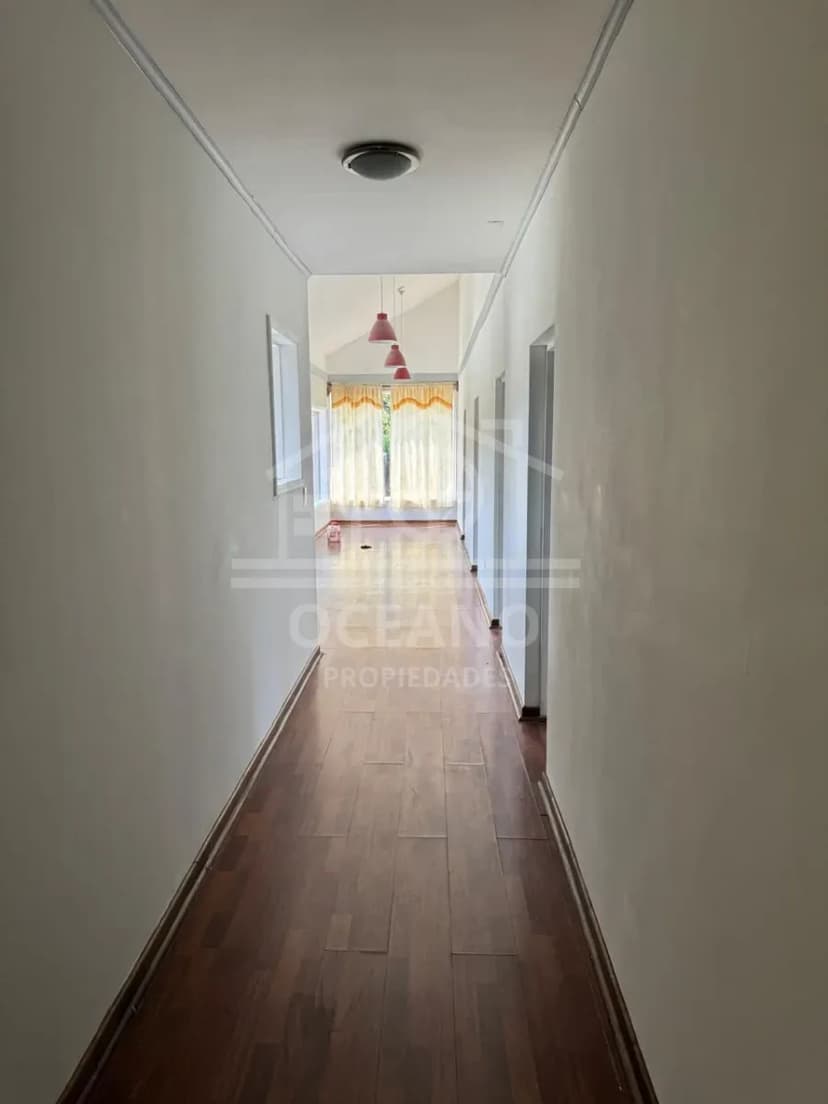 Gran Casa en Arriendo 450 m2 Construidos en Parcela de 5000