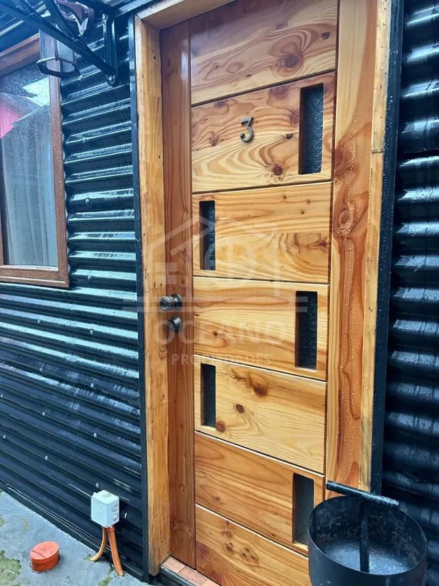 Departamento con estacionamiento sector Hospital