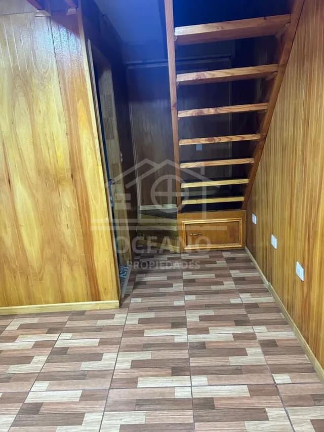 Departamento con estacionamiento sector Hospital