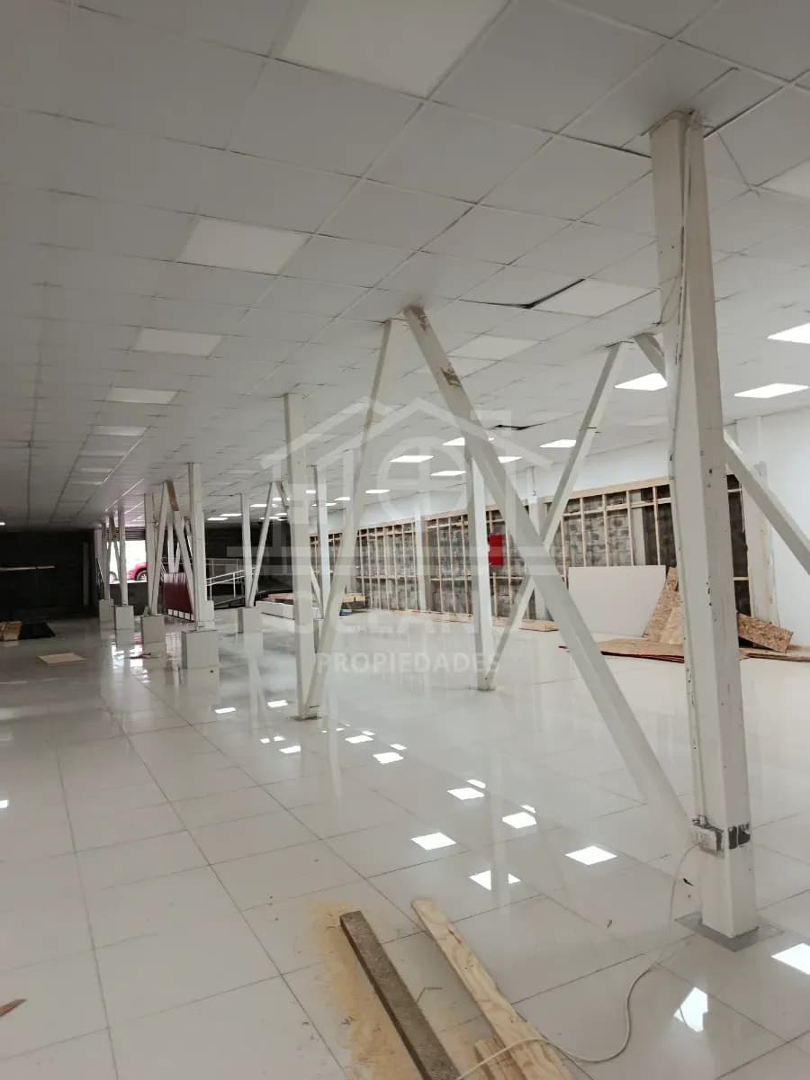 Arriendo Locales Comerciales en Centro de Puerto Montt