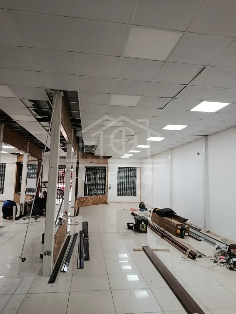 Arriendo Locales Comerciales en Centro de Puerto Montt