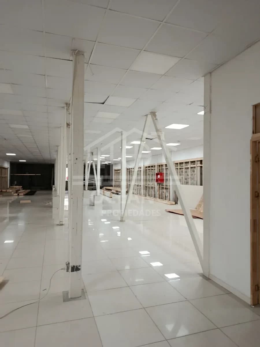 Arriendo Locales Comerciales en Centro de Puerto Montt