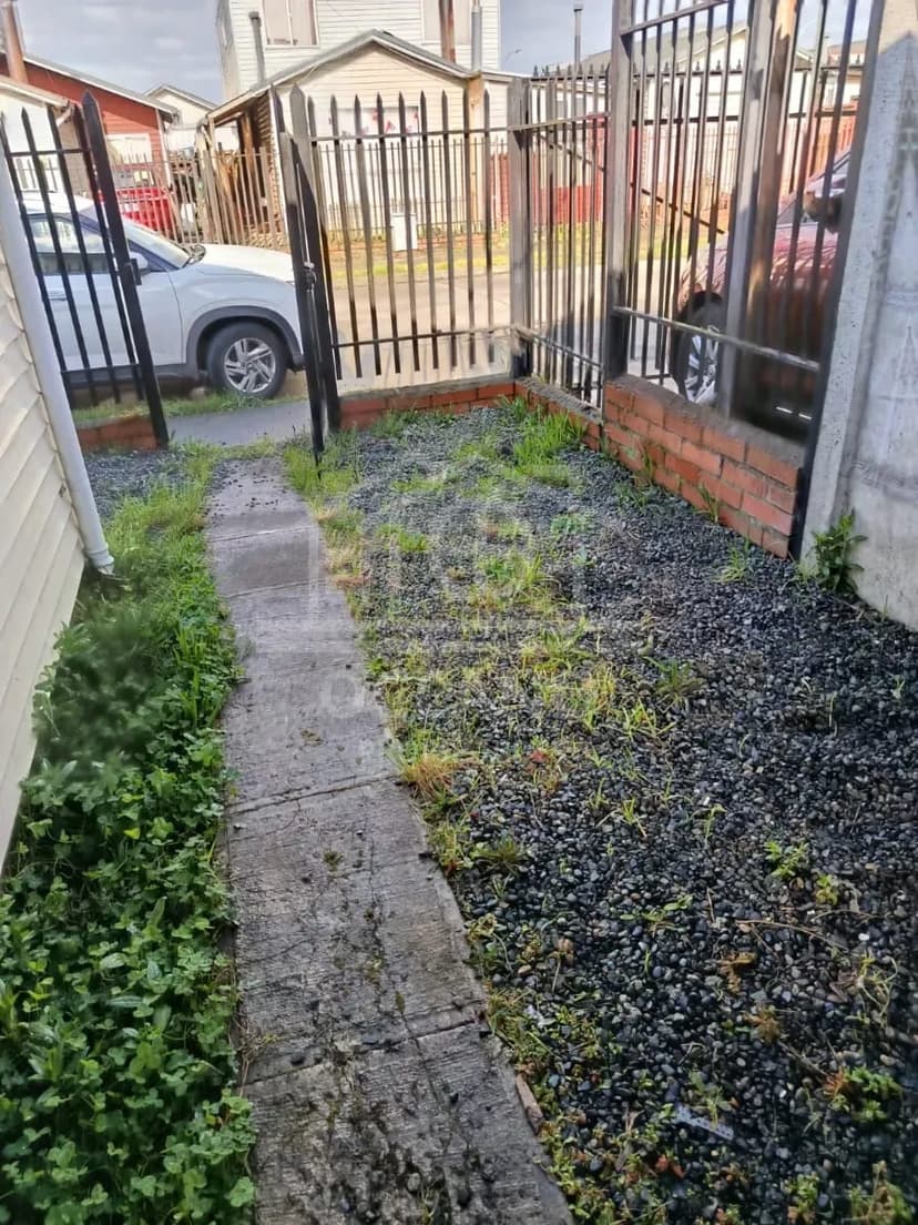 Oportunidad de Inversión Casa Puerta Sur 2D/1B