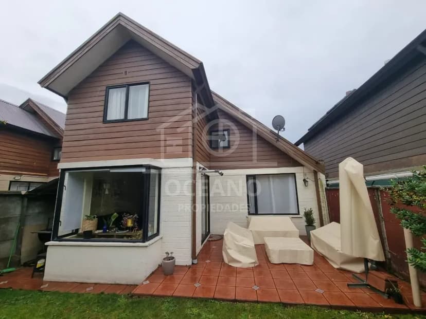 Hermosa Casa Jardin Austral 3D/2B