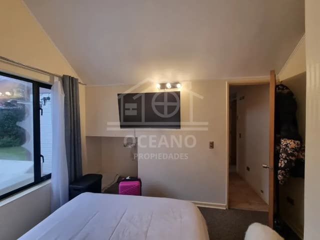 Hermosa Casa Jardin Austral 3D/2B