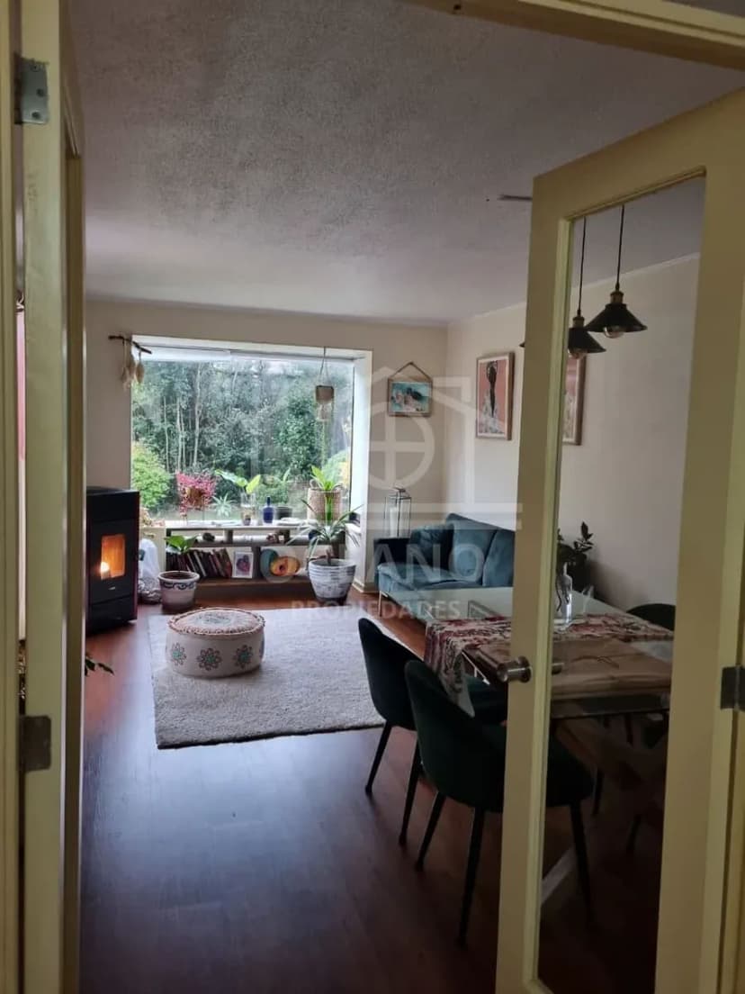 Hermosa Casa Jardin Austral 3D/2B