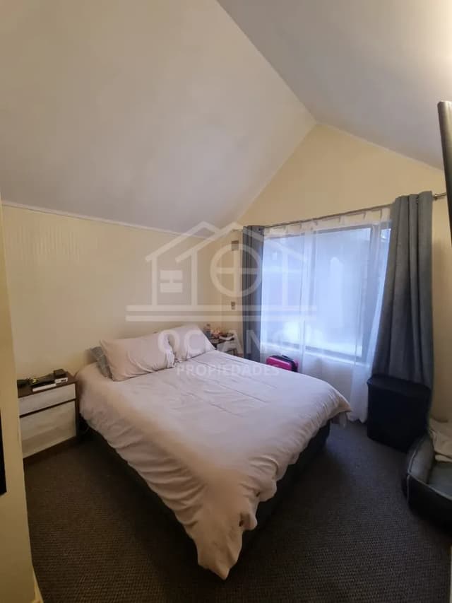 Hermosa Casa Jardin Austral 3D/2B