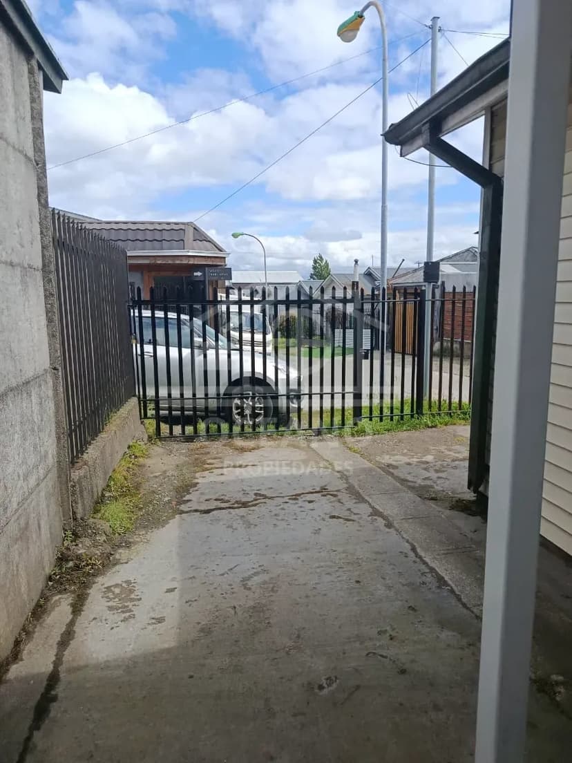 Oportunidad Casa en Puerta Sur 3D/1B en Condominio