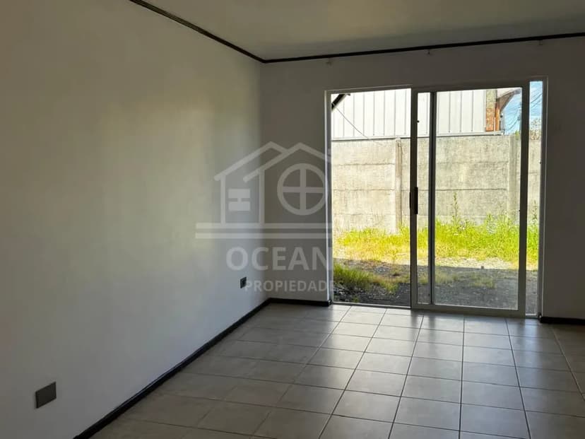 Oportunidad Casa en Valle Volcanes 3D/2B Valle Volcanes