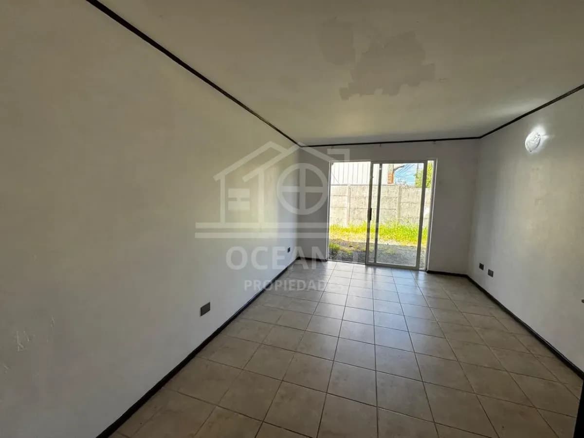 Oportunidad Casa en Valle Volcanes 3D/2B Valle Volcanes