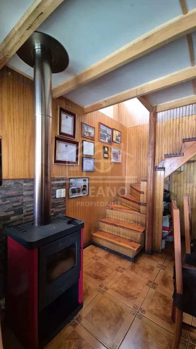 Venta Casa 5 Dormitorios de dos pisos