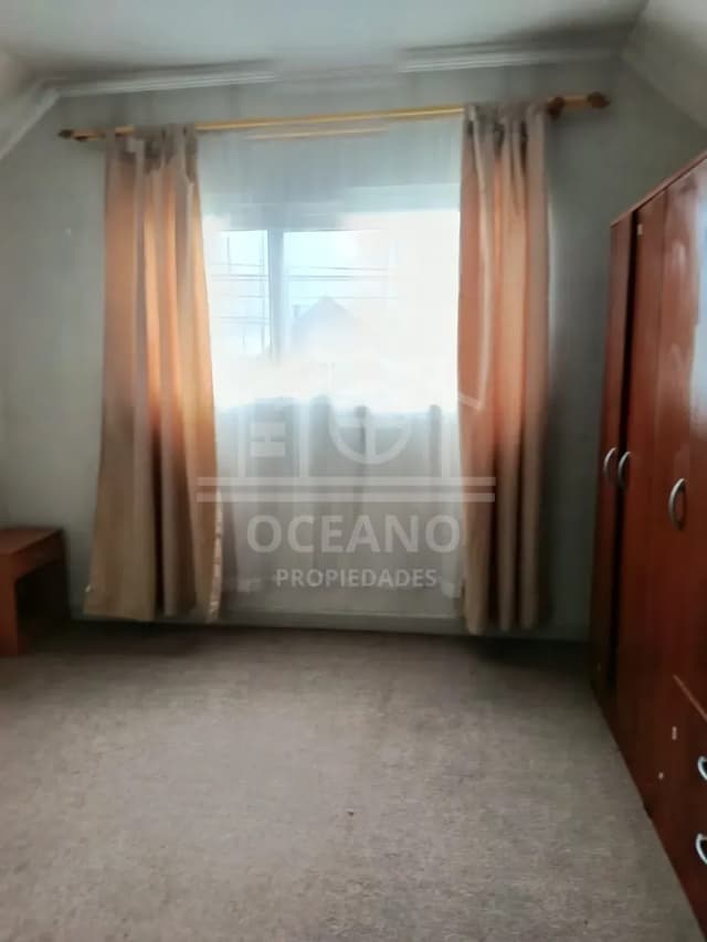 Arriendo Casa 3D 1B Sector Residencial 2 pisos