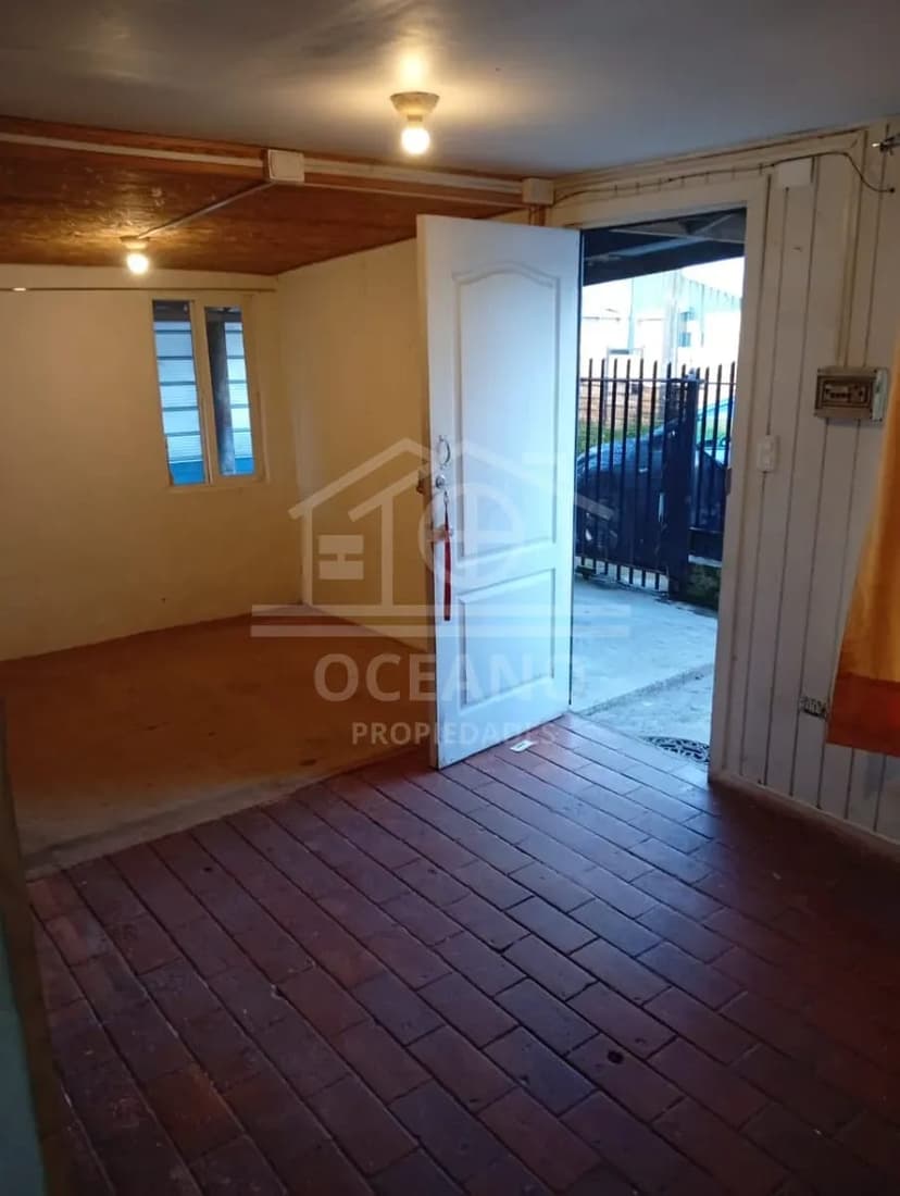 Venta Inversión Casa Ampliada gran patio 2D/1B