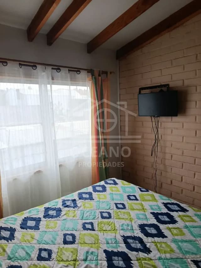 Cabaña Amoblada excelente ubicación c/Estacionamiento